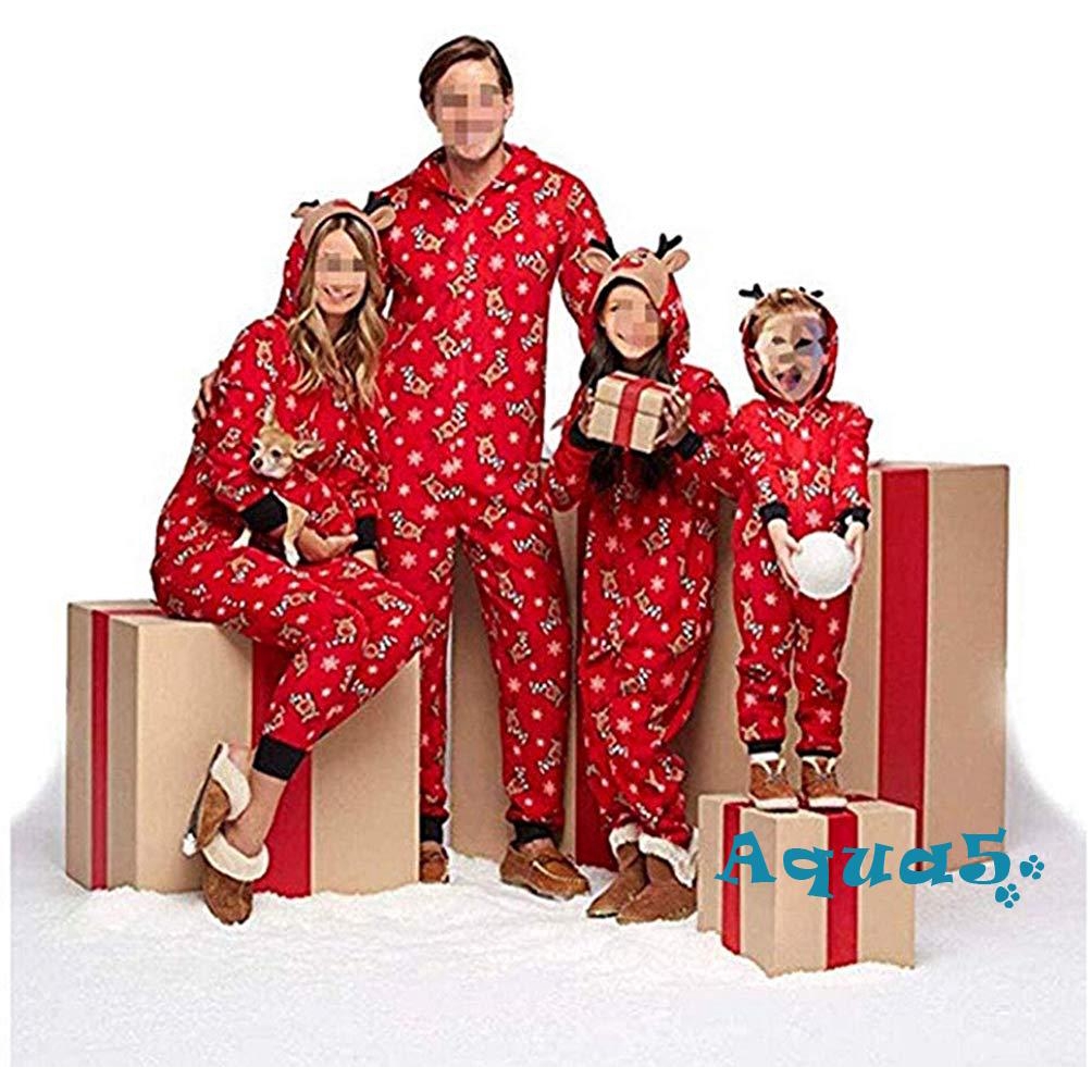 Bộ đồ ngủ pijama hình tuần lộc dùng cho gia đình phong cách Giáng Sinh