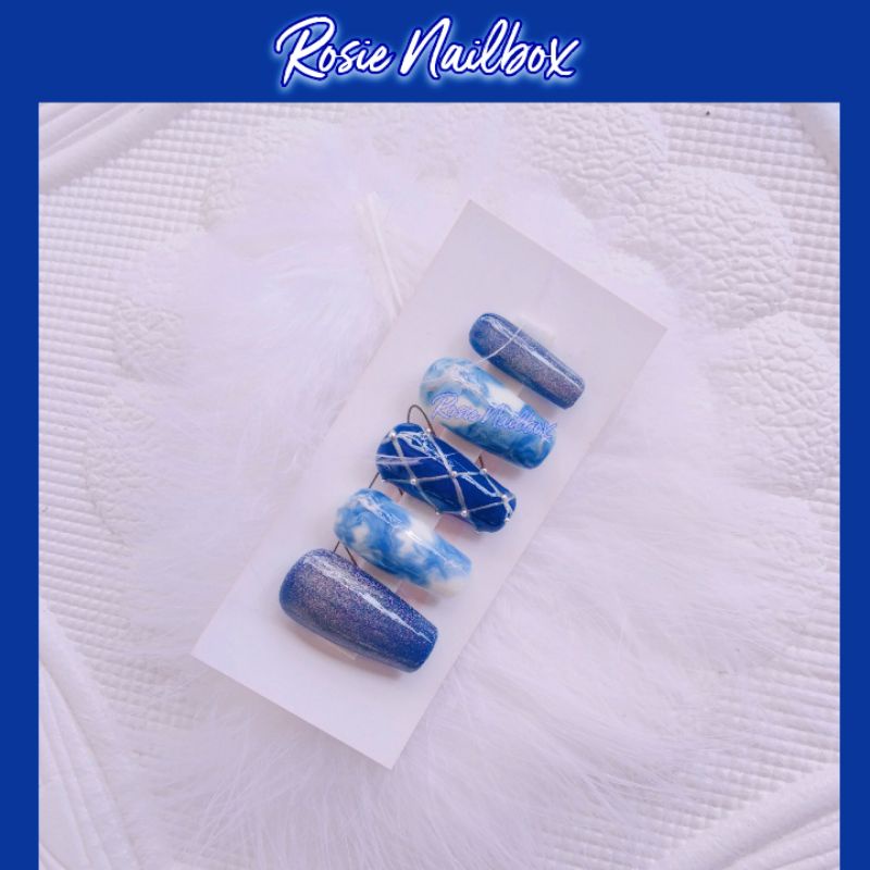 1 bộ móng úp màu xanh phối mắt mèo và hoạ tiết độc đáo kèm dũa hoặc keo