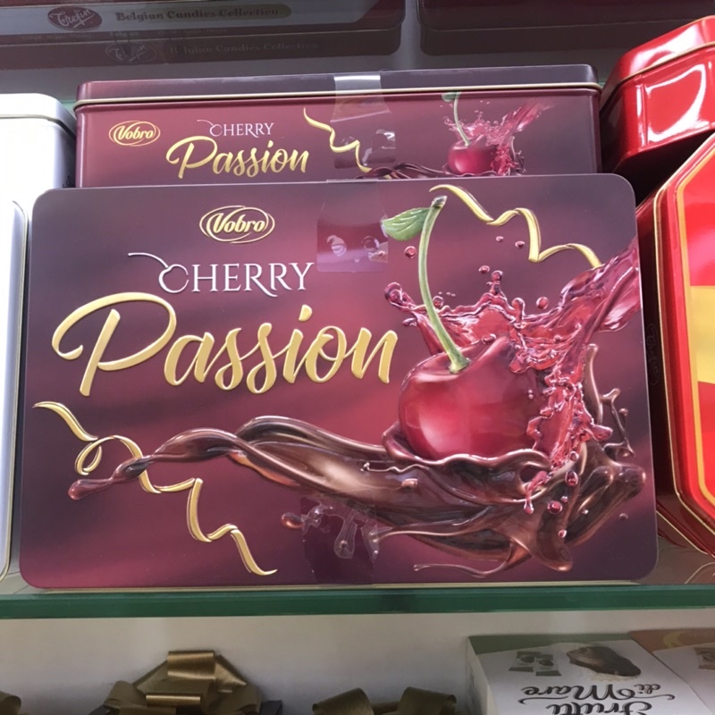 Socola nhân Cherry Passion Vobro Ba Lan 280g (2 loại)