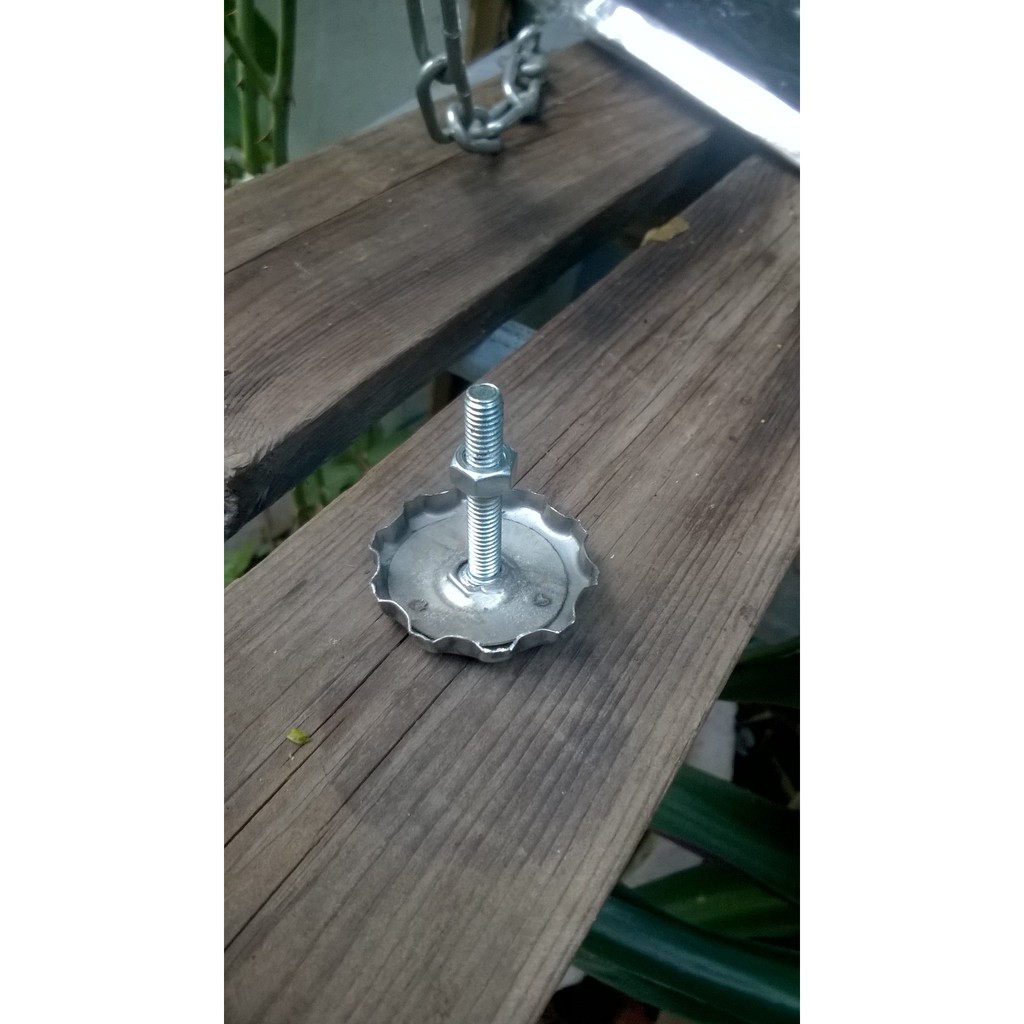 Nút cốp xe honda 67 bằng inox