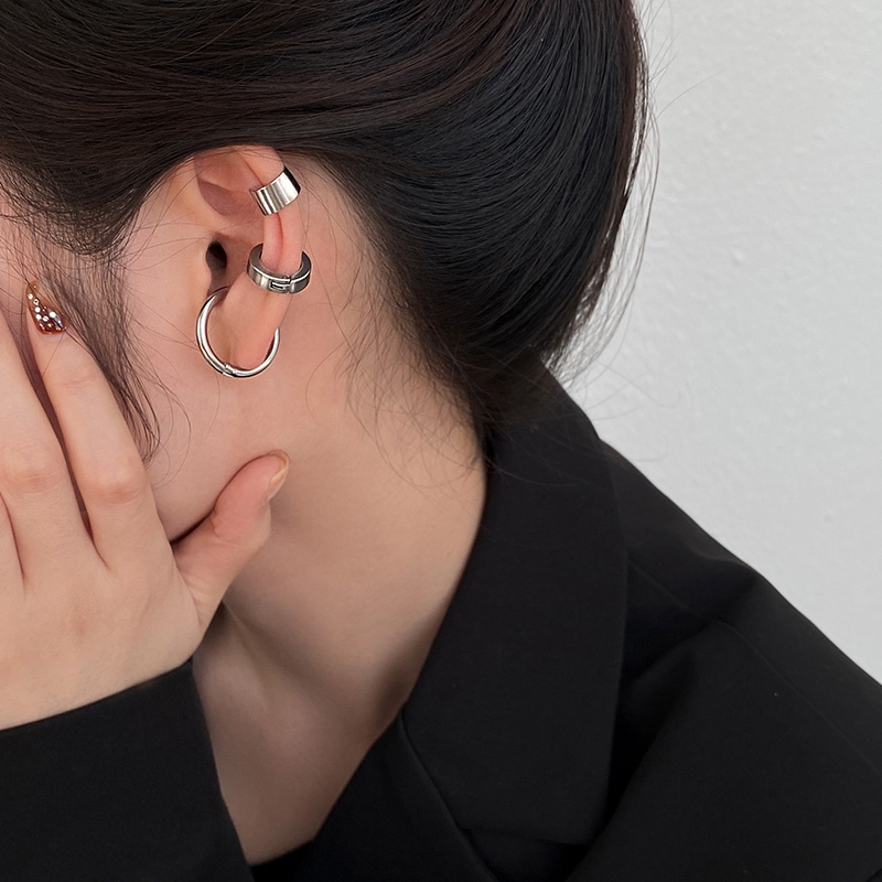 Khuyên kẹp vành tai ba mảnh không cần xỏ lỗ bằng thép titan đơn giản phong cách hip hop đường phố dành cho nam nữ