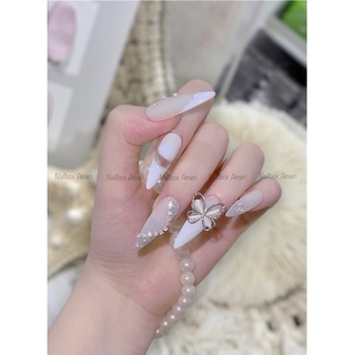 Nailbox móng úp thiết kế cao cấp cô dâu kèm keo dũa