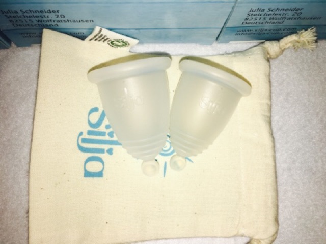 Cốc nguyệt san Silja - của Đức (Kèm túi vải. Tặng thêm cốc tiệt trùng, 10 viên tiệt trùng)