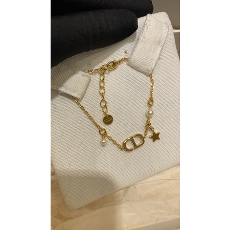 Vòng đeo tay mẫu mới của Dior CD Petit Pearl Star Bracelet 2022 cao cấp lắc tay nữ siêu xinh