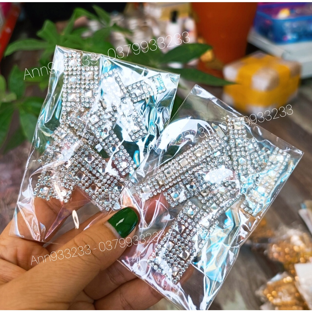 Đá viền phối - đá mix sẵn kiểu dáng. Đá sáng đẹp , chắc - Ann933233 * Mô tả: - Đá viền phối nail cao cấp trang trí nail