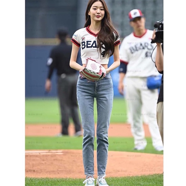 SET WONYOUNG MẶC THỂ THAO NĂNG ĐỘNG