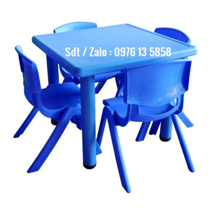 Bàn Mầm Non Cho Bé Tại TP.HCM