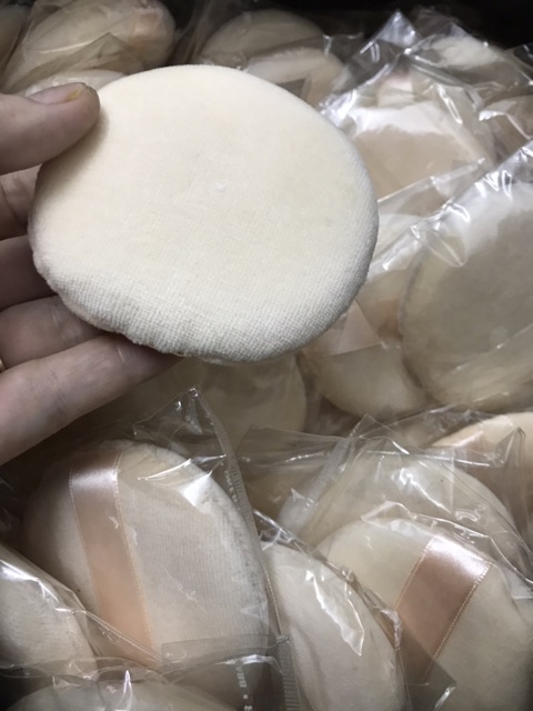 Bông phấn trang điểm