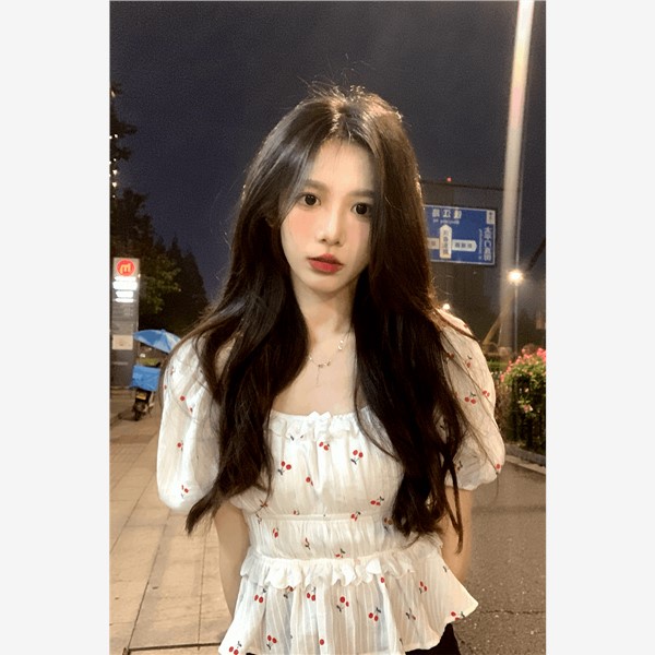 Áo Sơ Mi Tay Ngắn Phồng Cổ Vuông In Họa Tiết Hoa Độc Đáo Thời Trang Mùa Hè Cho Nữ