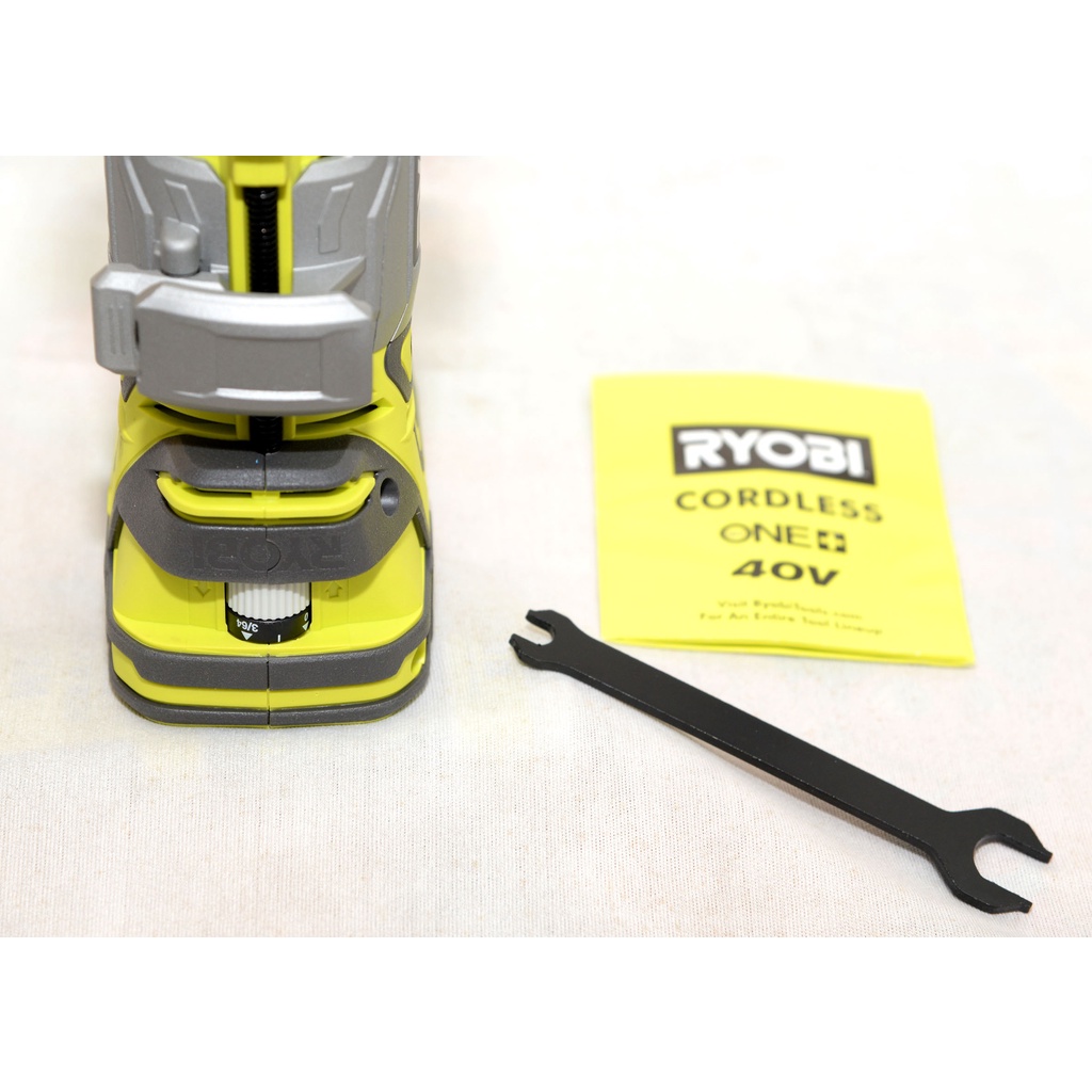 Bộ máy phay gỗ chạy pin – 18 volt cơ sở cố định RYOBI ONE +   :  RYOBI  - P601