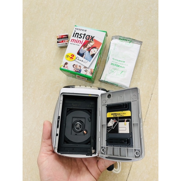 Máy chụp ảnh lấy liền Fujifilm Instax Mini 20 Cheki tặng kèm pin CR2 và 1 hộp film 10 tấm