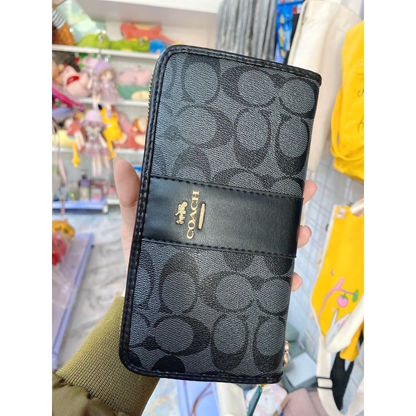 Ví dài Coach