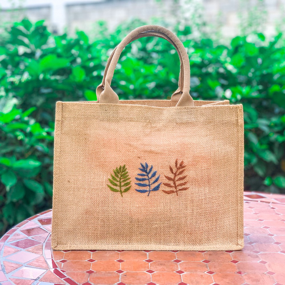[ Nhiều kiểu ] Túi Đay thêu tay Quai Đay, Kiểu dáng Vintage, Kích thước 36 * 15 * 28 CM - SP thân thiện với Môi trường