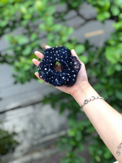 Scrunchies lưới đính sao cho nữ