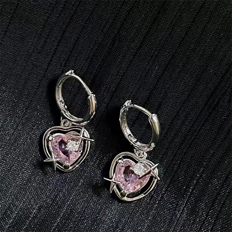 Khuyên Tai Hình Trái Tim Đính Đá Hồng Thời Trang Hàn Quốc Cho Nữ
