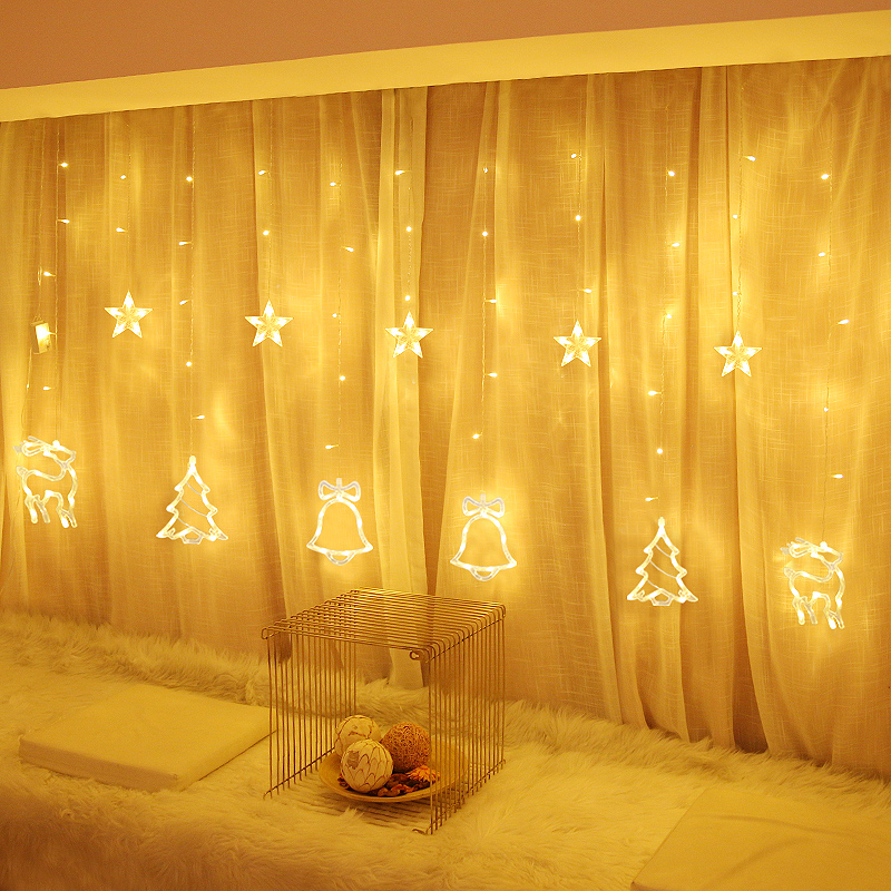 Dây đèn LED hình vòng hoa trang trí Giáng Sinh độc đáo