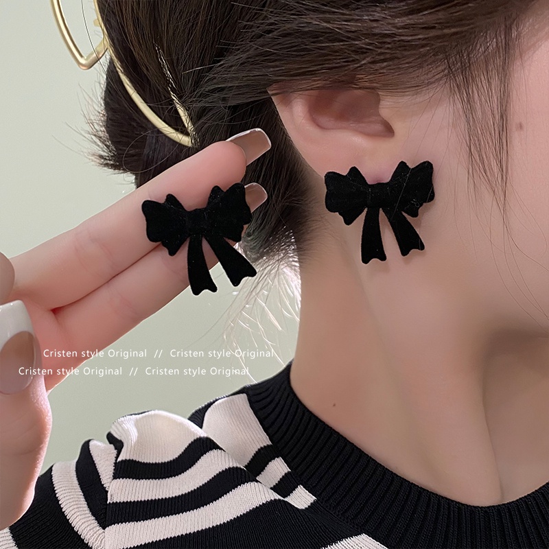 MOCHASHUBông Tai Đính Hoa Zircon Màu Đen Cổ Điển Hàn Quốc 2023 Phụ Kiện Thời Trang Nữ Mới