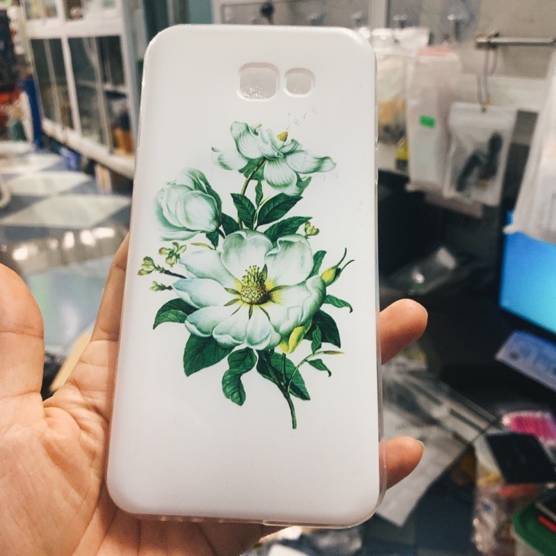 Ốp lưng galaxy a720  dẻo hình nổi 3D hoa Châu Âu