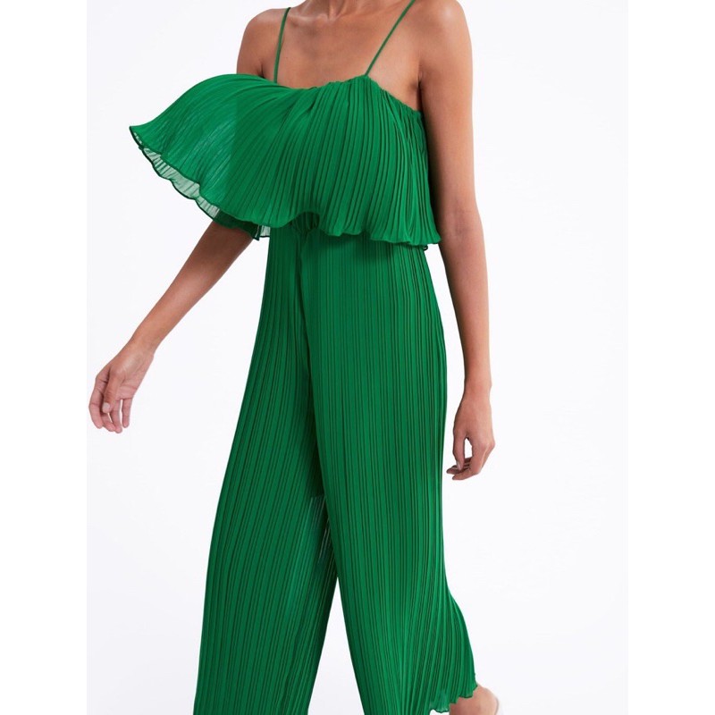 Jumpsuit xếp ly ống suông dáng dài sang chảnh