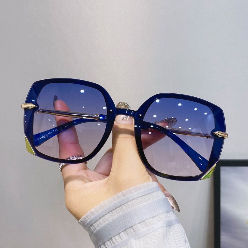 Kính Mát Tròn Chống Tia UV Thời Trang Cho Nữ