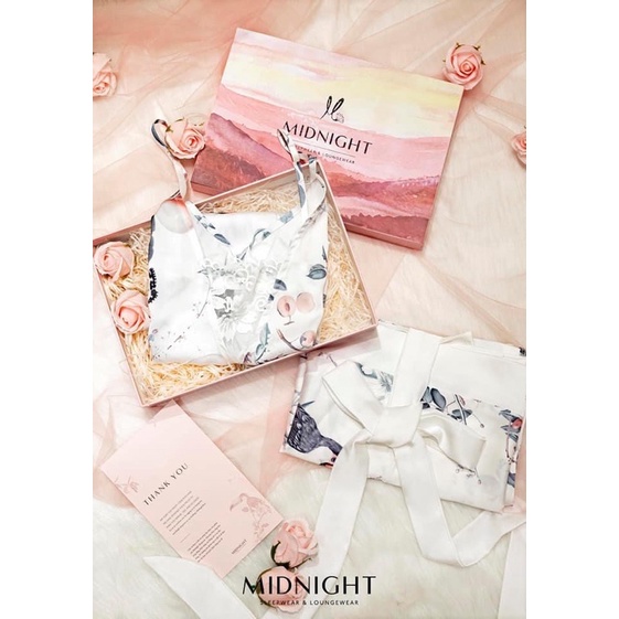 Dịch vụ Gói quà - Midnight sleepwear | BigBuy360 - bigbuy360.vn
