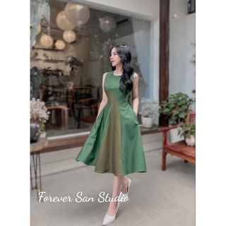 Đầm xanh lá phối 2  lớp