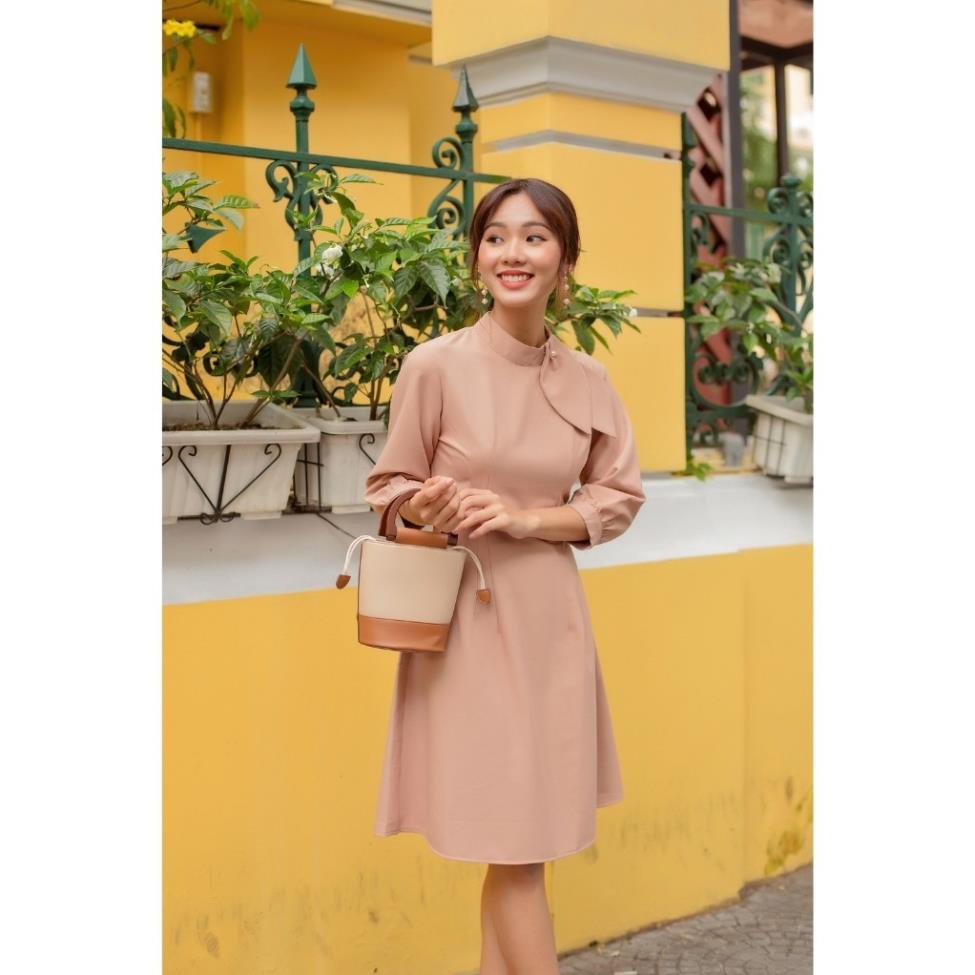 Váy Đầm Công Sở Nữ Tà A Cổ Nơ Tay Lở Dún Vải Dãn Nhẹ LATO