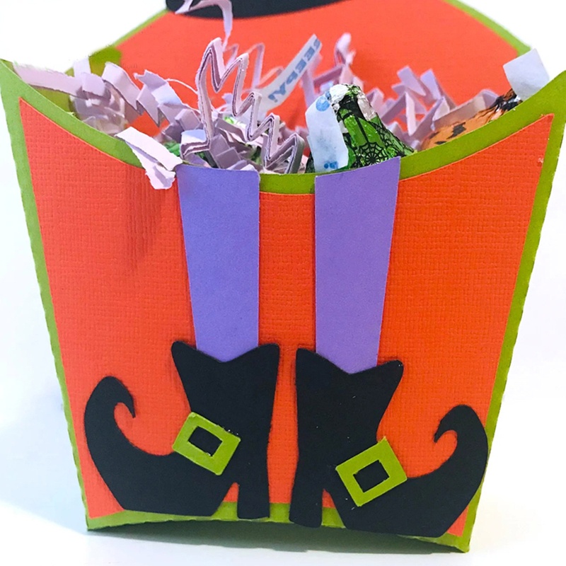 Khuôn Cắt Giấy Kim Loại Hình Giày Bốt Halloween