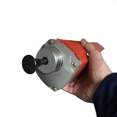 Máy đầm dùi bê tông - máy đầm gà bê tông osuka 1100w