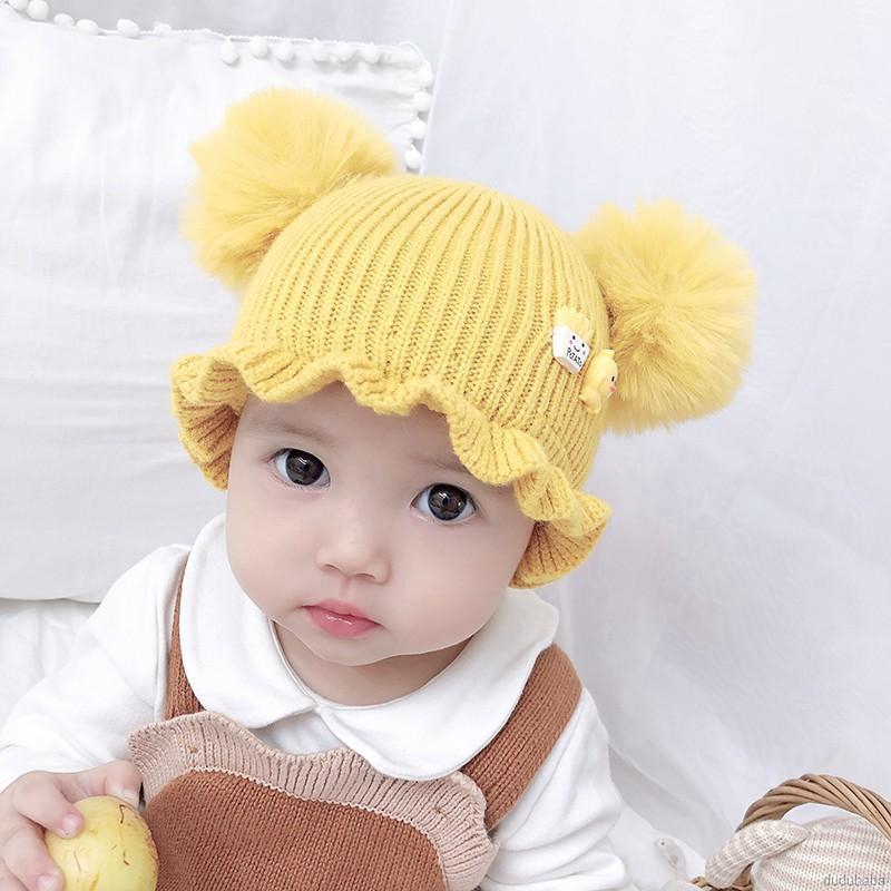 Nón trùm đầu phối quả bóng lông dễ thương cho bé
