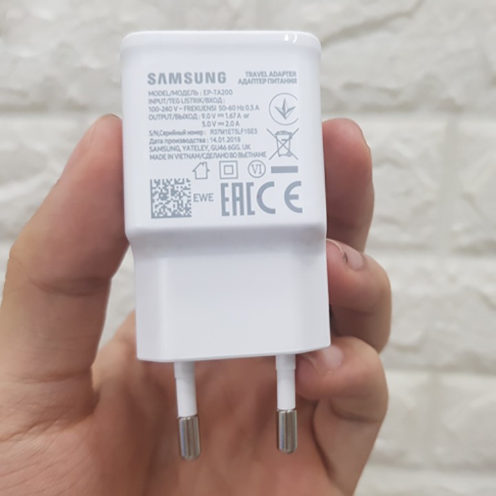 Cốc sạc nhanh Samsung Fast Charge 15W vỏ nhám 9V-1,67A / 5V-2A