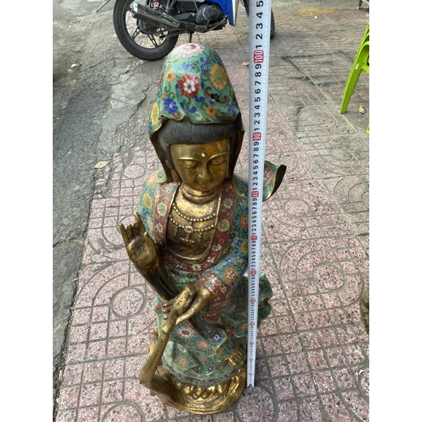 Tượng đồng quan âm bồ tát
