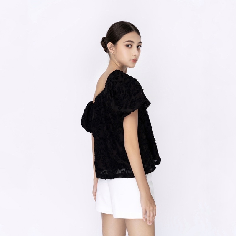 Áo lệch vai &quot;Jasmin Top&quot; Ellyclothing