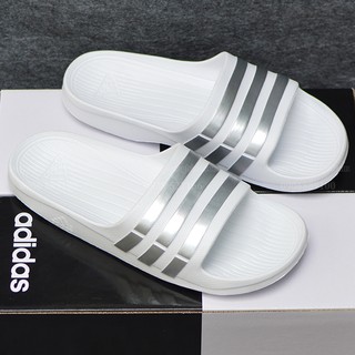 DÉP ADIDAS DURAMO CHÍNH HÃNG MÀU TRẮNG SỌC BẠC