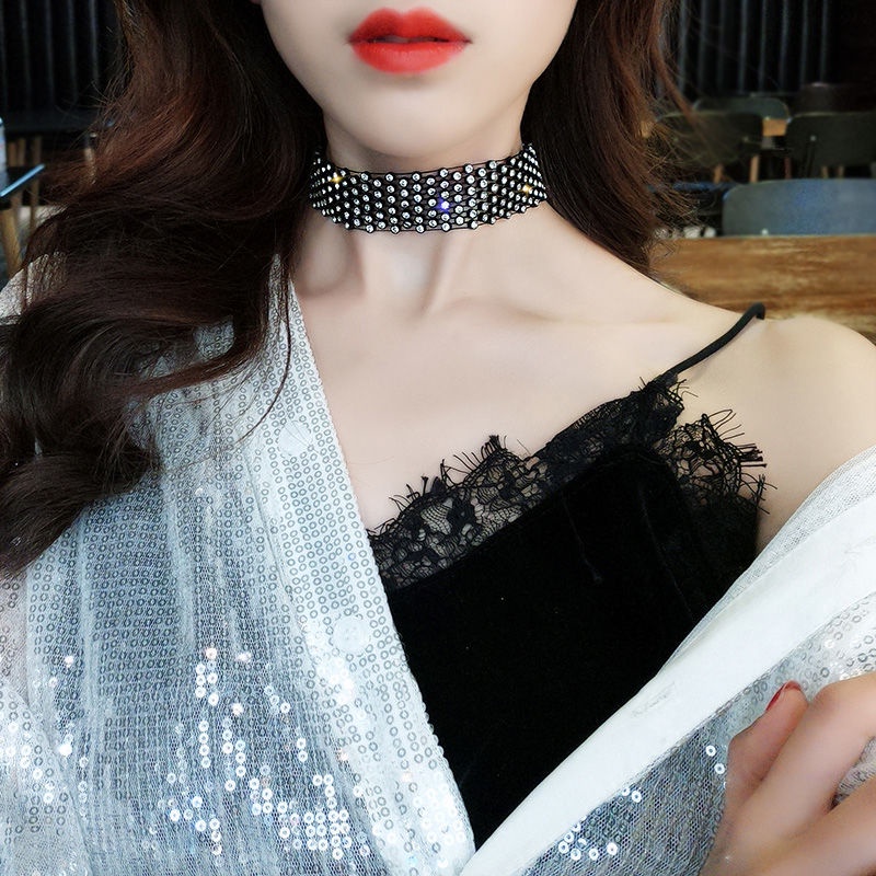 Vòng Cổ choker Đính Đá Đen Phong Cách Âu Mỹ Cổ Điển Dành Cho Nữ