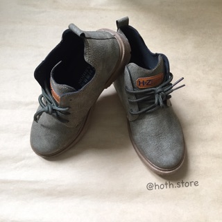 Boots cổ thấp da mềm