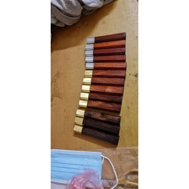 Chuô dao gỗ mun đuôi công