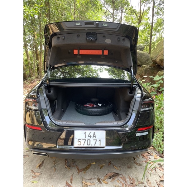 Lốp dự phòng Vinfast LUX A 125/80R18 và LUX SA 155/90R18