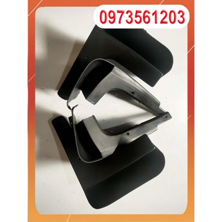 BỘ CHẮN BÙN BÁNH ALTIS ĐỜI 2008-2013