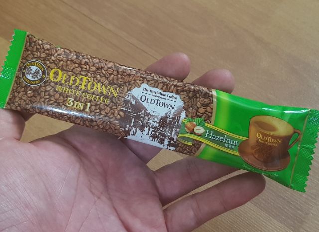 Oldtown white coffee Hazelnut Malaysia (hạt dẻ) | BigBuy360 - bigbuy360.vn