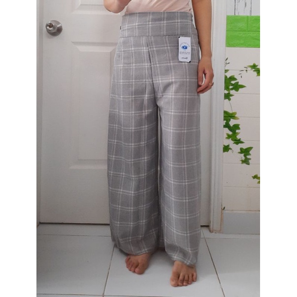Giá sỉ quần váy chống nắng xẻ tà vải kaki chuyên ngồi sau xe, đi xe số