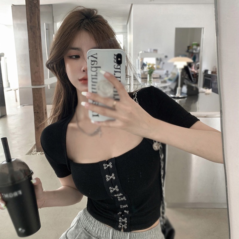 Áo Thun Màu Trơn Dáng Ôm Cài Một Hàng Nút Thời Trang Hàn Quốc Cho Nữ