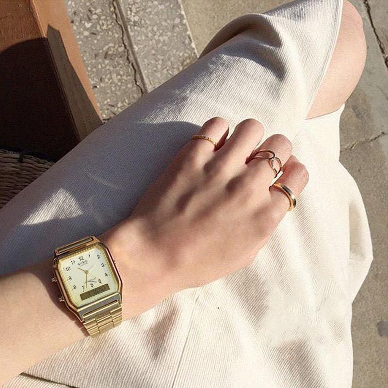 Đồng Hồ Casio Unisex - Nam - Nữ Vintage - AQ-230GA-9B - Điện Tử - Dây Kim Loại Mạ Vàng