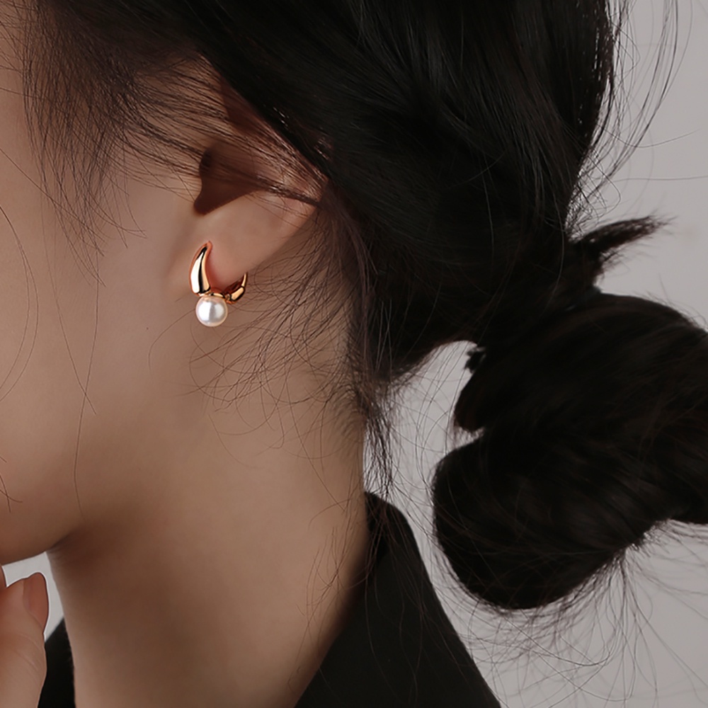 Khuyên tai làm từ đồng hình tròn đính ngọc trai nhiều màu sắc phong cách cổ điển trang sức thời trang cho phái nữ