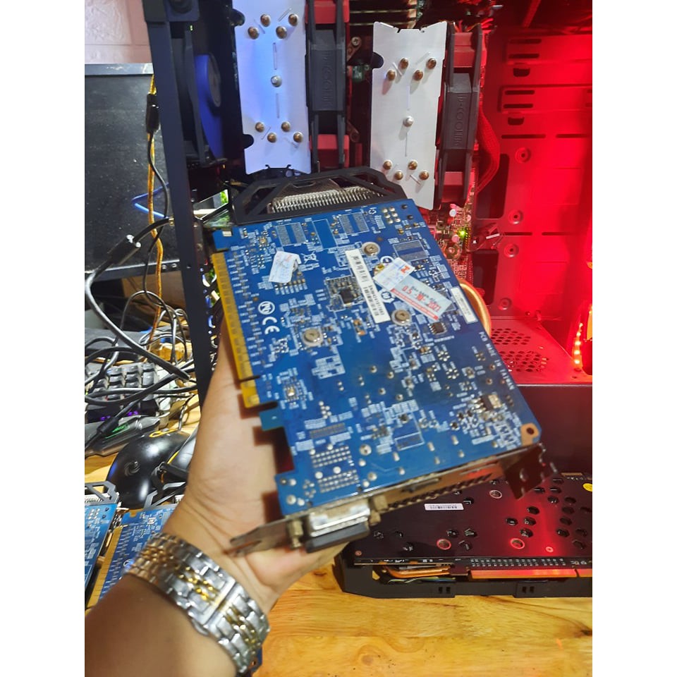 VGA Car màn hình GIGABYTE 750ti