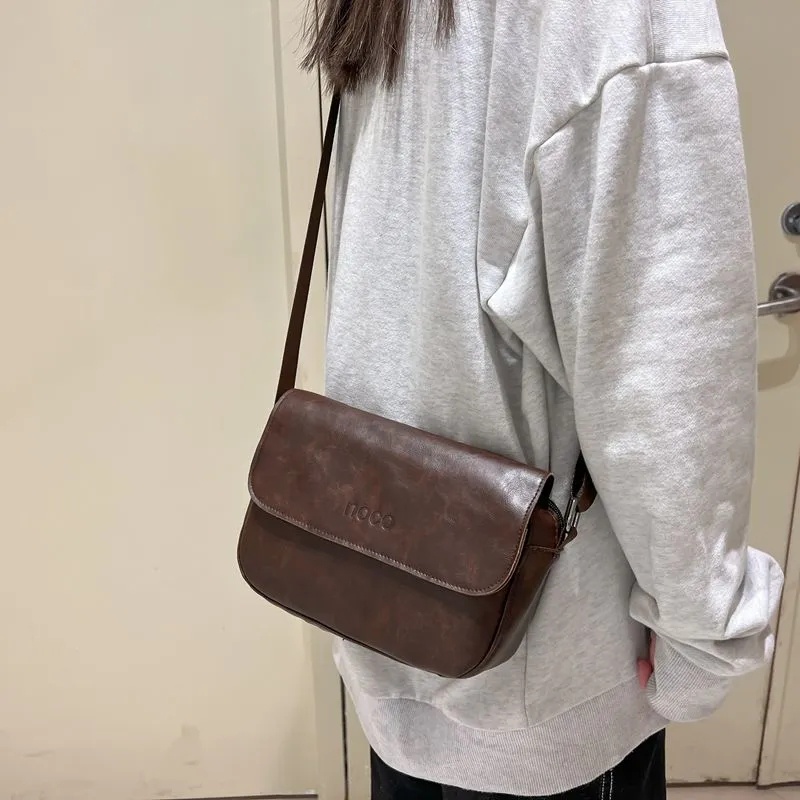 Túi Đeo Chéo Da Dáng Vuông Nhỏ Đơn Giản Thời Trang Cho Nam Và Nữ ko061