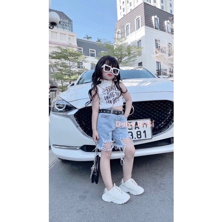 Quần jean lửng rách cho bé gái