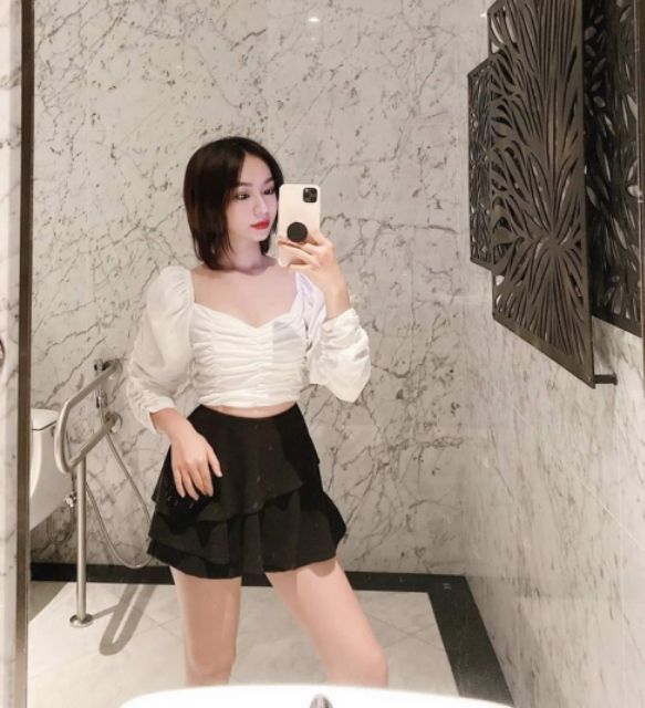 Áo trắng croptop 9nhún tay dài so hot