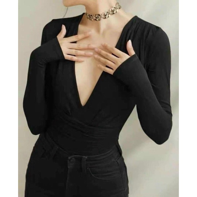 Áo lót khoét sâu U V hở lưng