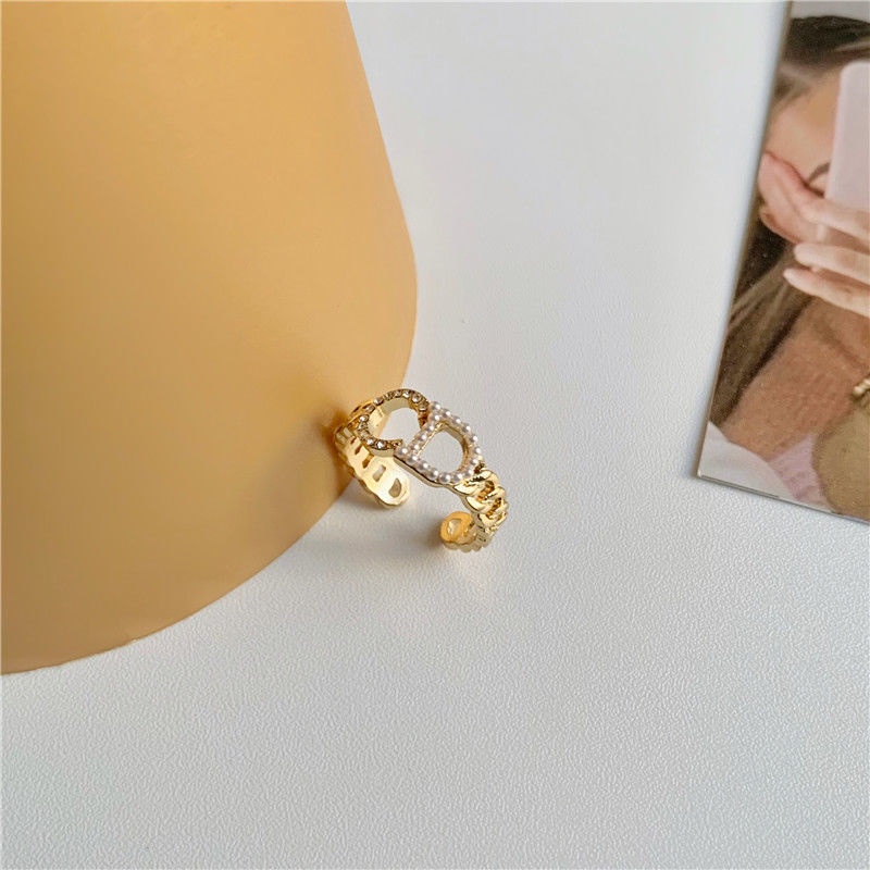 Nhẫn Hở Đính Hạt Ngọc Trai Và Chữ CD Thời Trang Có Thể Điều Chỉnh